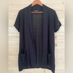 BANANA REPUBLIC Women’s XS/S Black Short Sleeve Front Pockets Cardigan Sweater